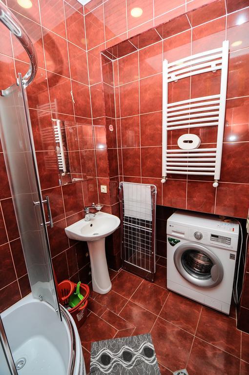 Elegant Modern Apartment ティビリシ エクステリア 写真